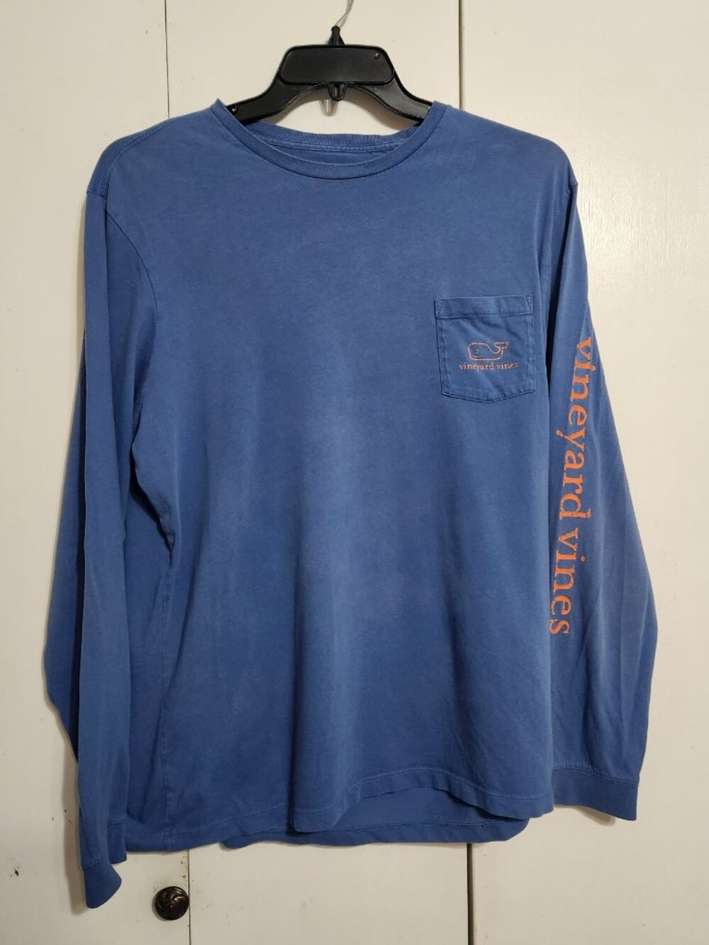Vineyard Vines Men Large Blue Orange Long Sleeve Graphic Pocket Shirt Whale Logo